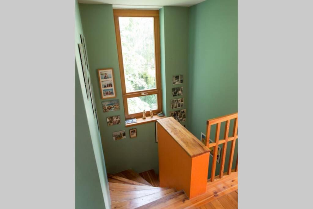 Quiet, spacious house near the center (5 min) - Housity