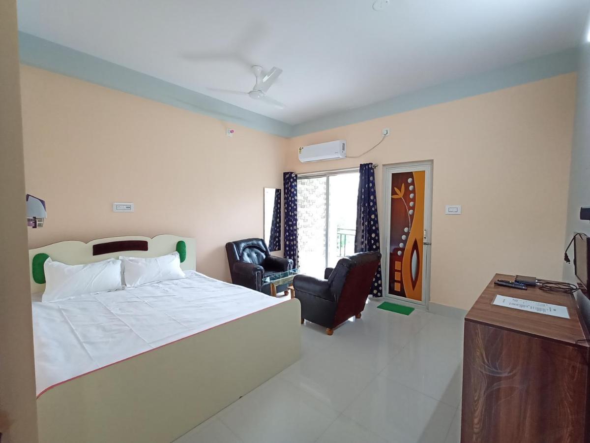 Zara Homestay Santiniketan - Housity