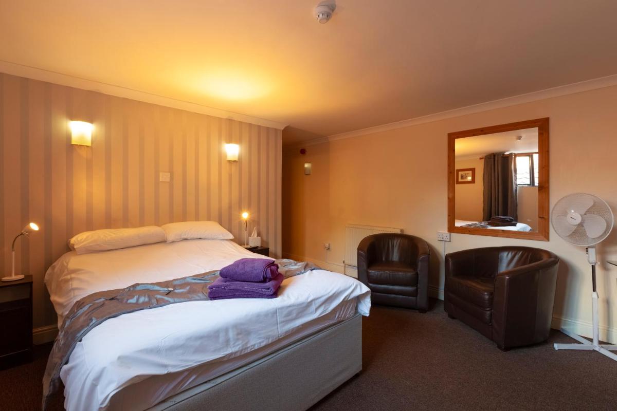 The William IV - Housity