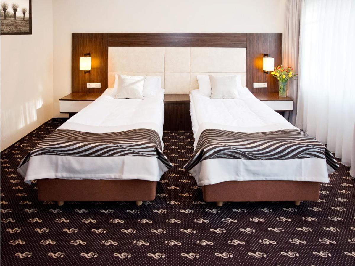 Hotel Fryderyk - Housity