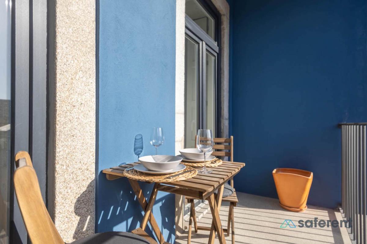 Suitetrails - Light-filled Bonjardim Apartments