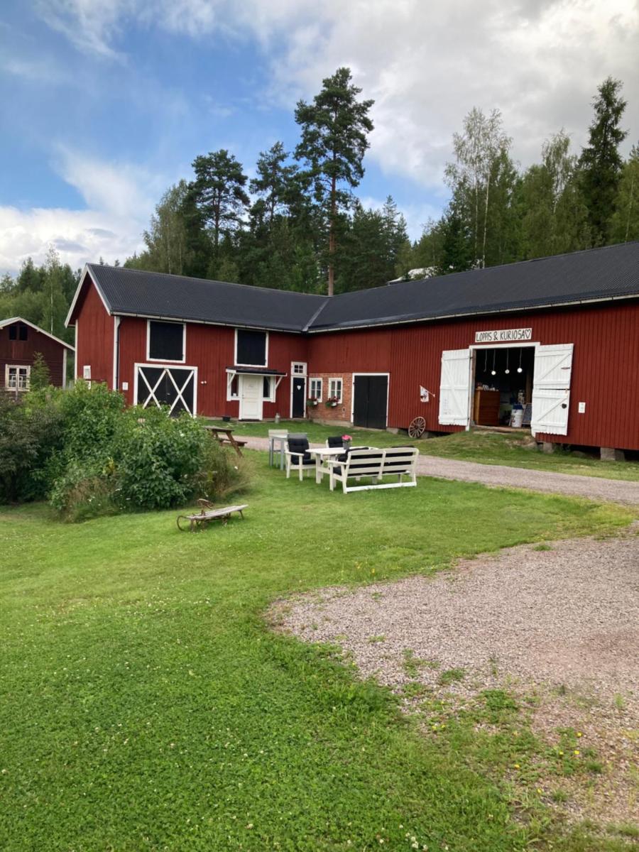 Gård Mörbacka Bed & Breakfast - Housity