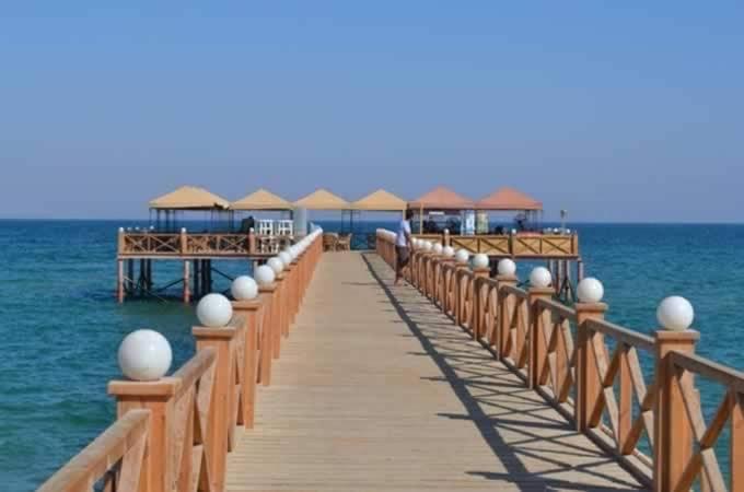 شاليه فاخر في العين السخنه Three Bedroom Chalet with Garden In Marina Wadi Degla Ain El Sokhna - For Families Only - Housity