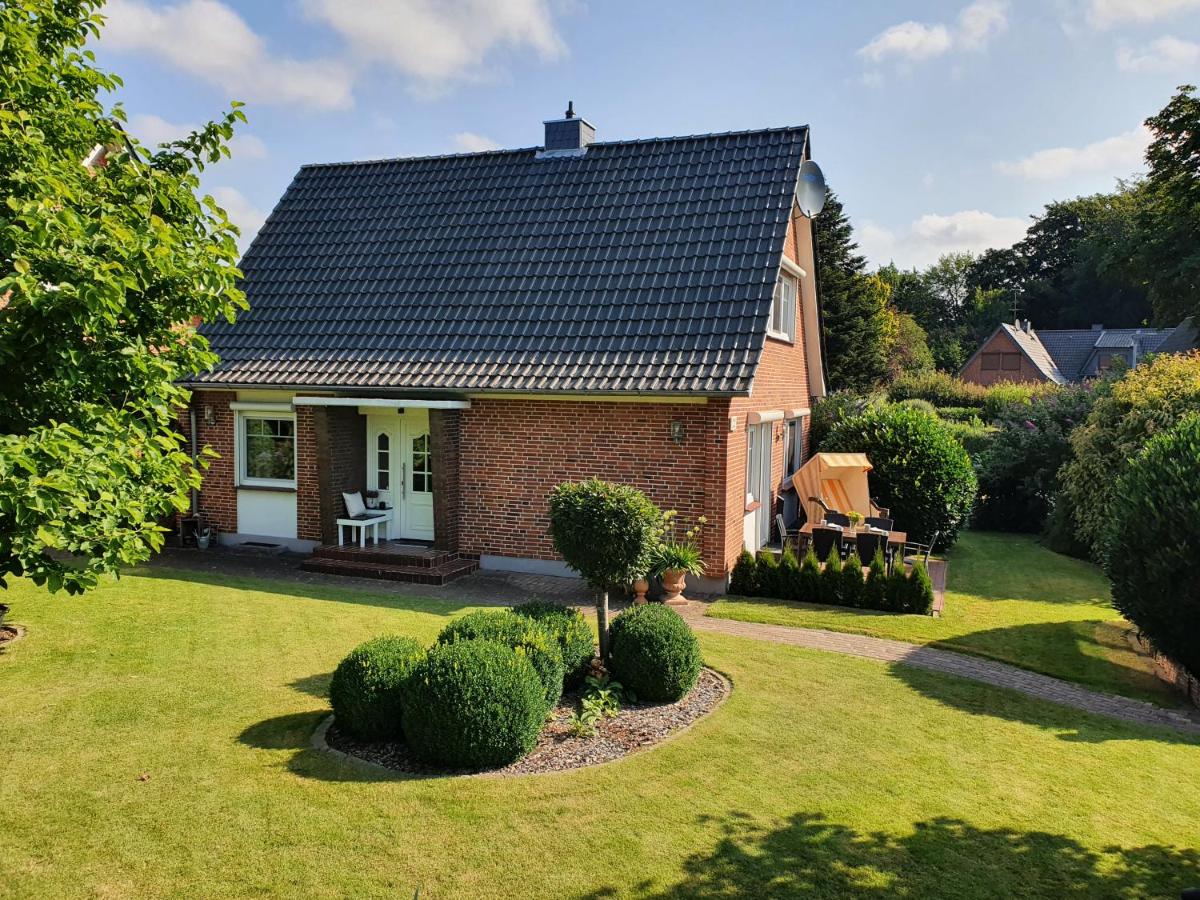 Ferienhaus - Dorfperle Borstel - Housity