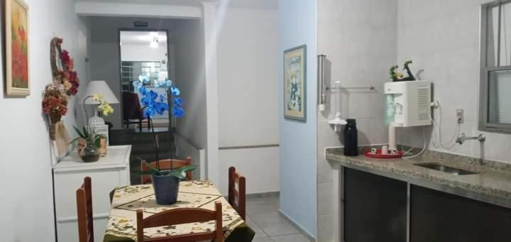 Hotel Arbom - Housity