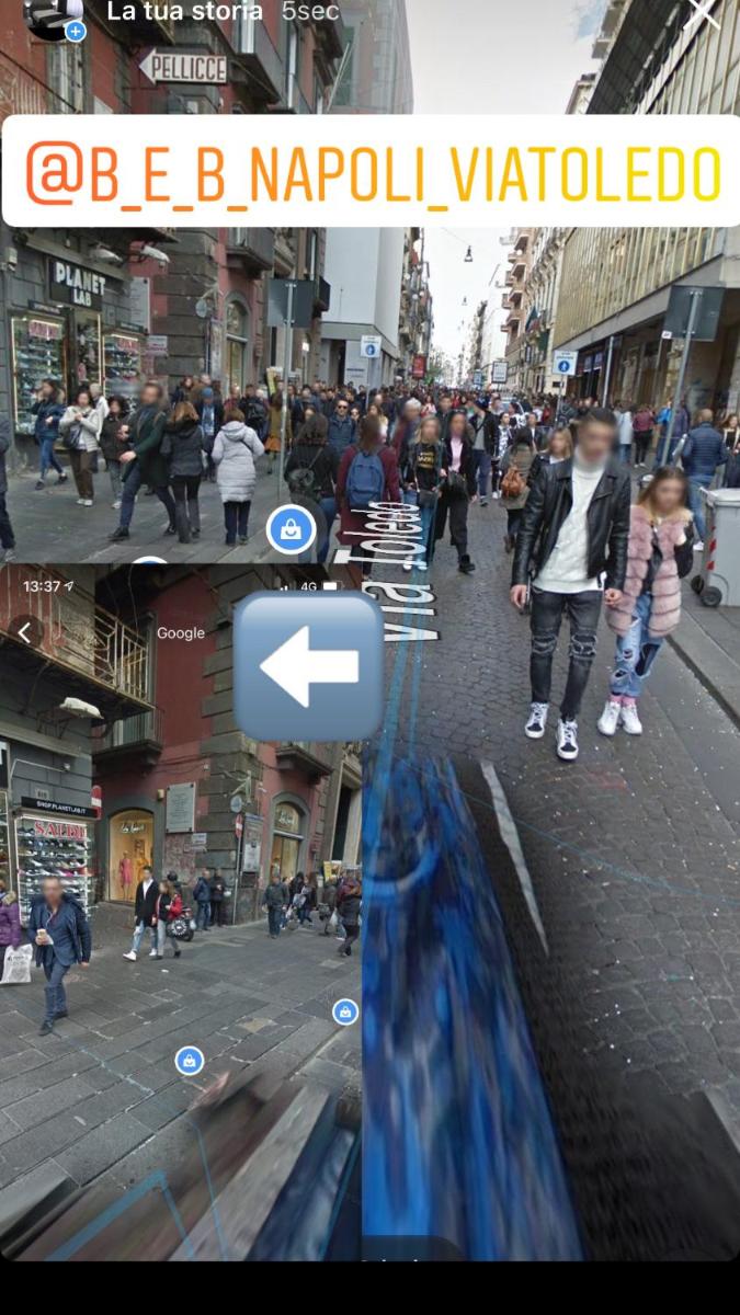 Napoli Via Toledo - Housity