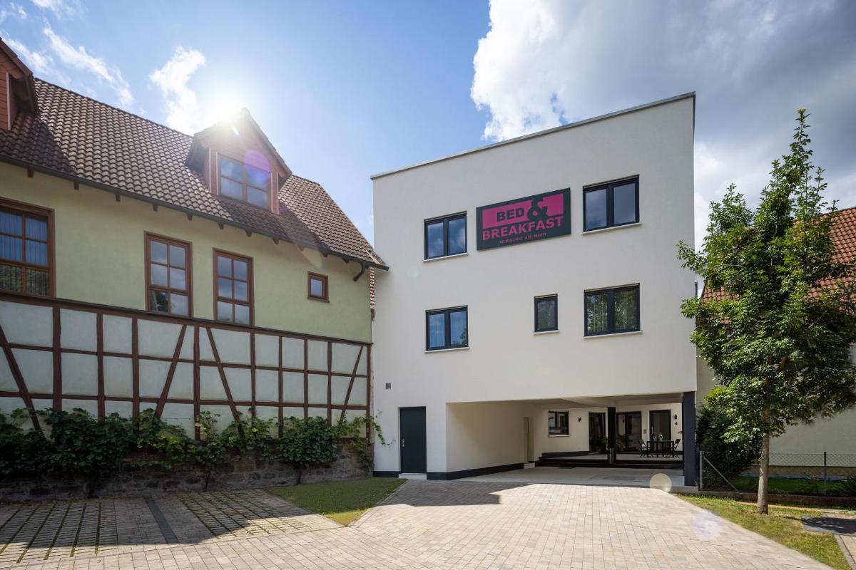 Bed and Breakfast - Homburg am Main - Housity