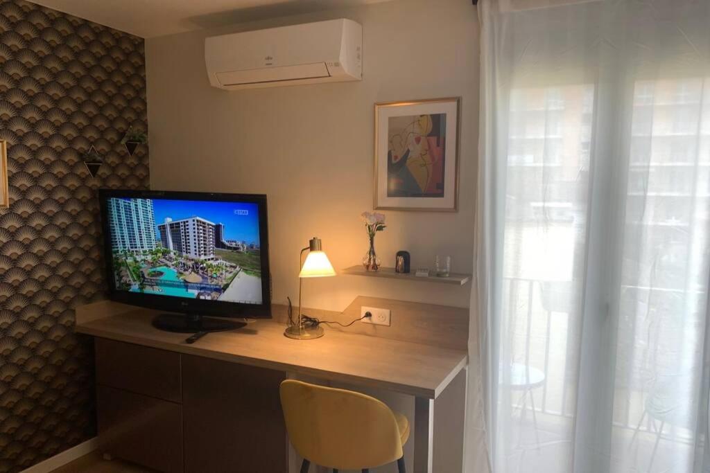 Joli appartement haut standing en hyper centre - Hizvo