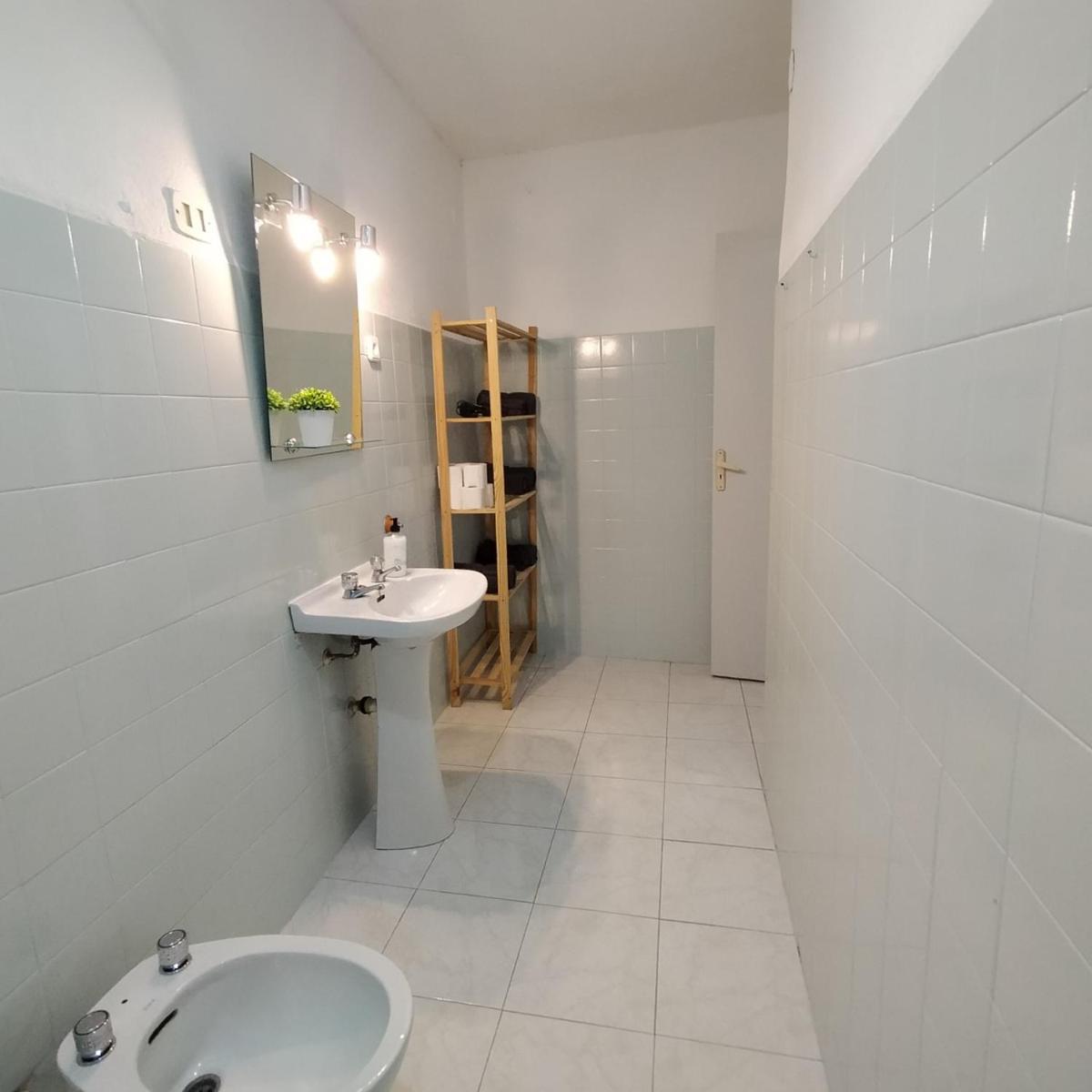 La Fuster House - Housity