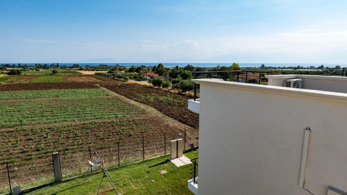 Mythic Villas - Housity