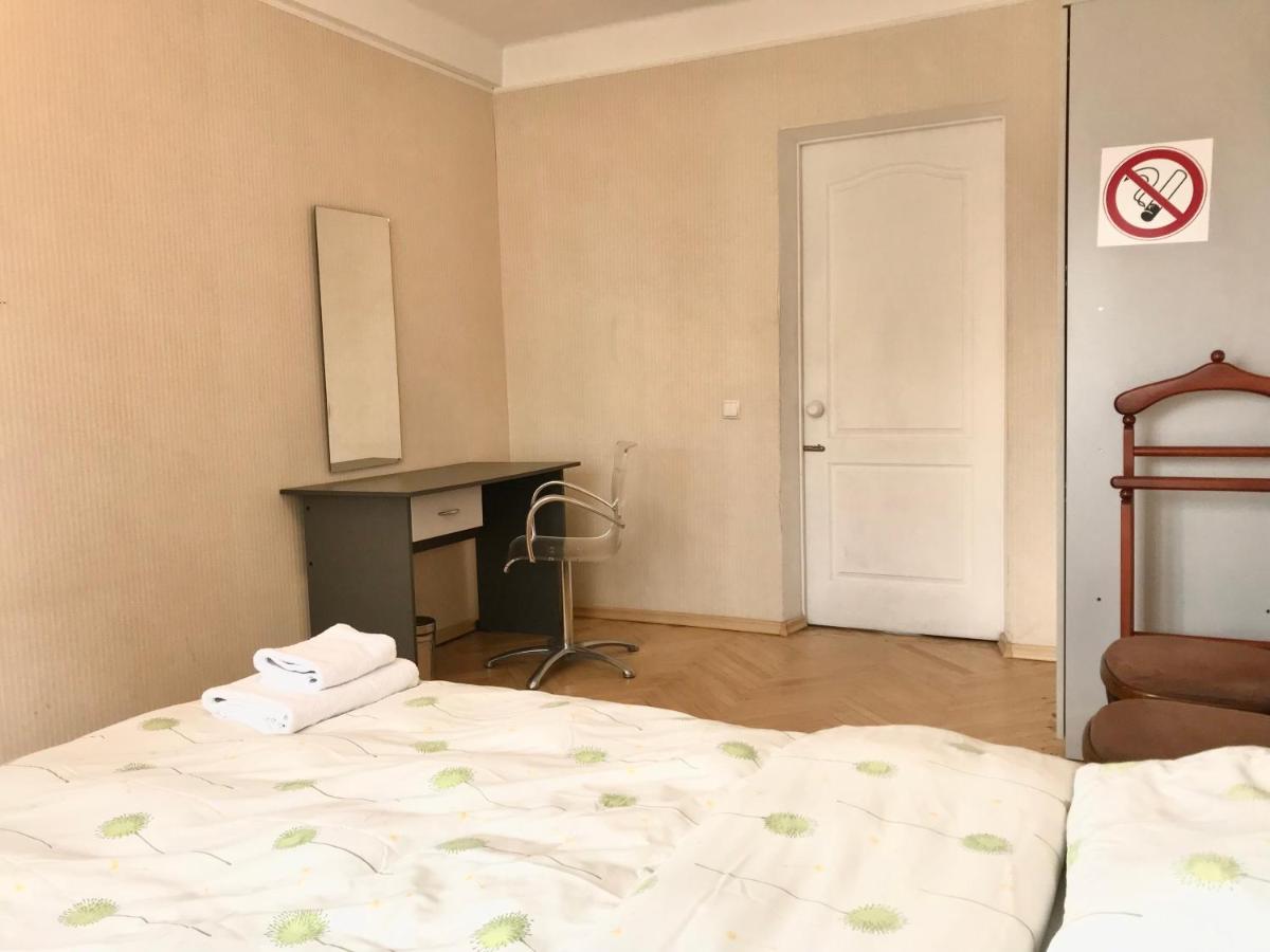 Apartment on Garmatna (Harmatna). Kiev. Ukraine. - Housity