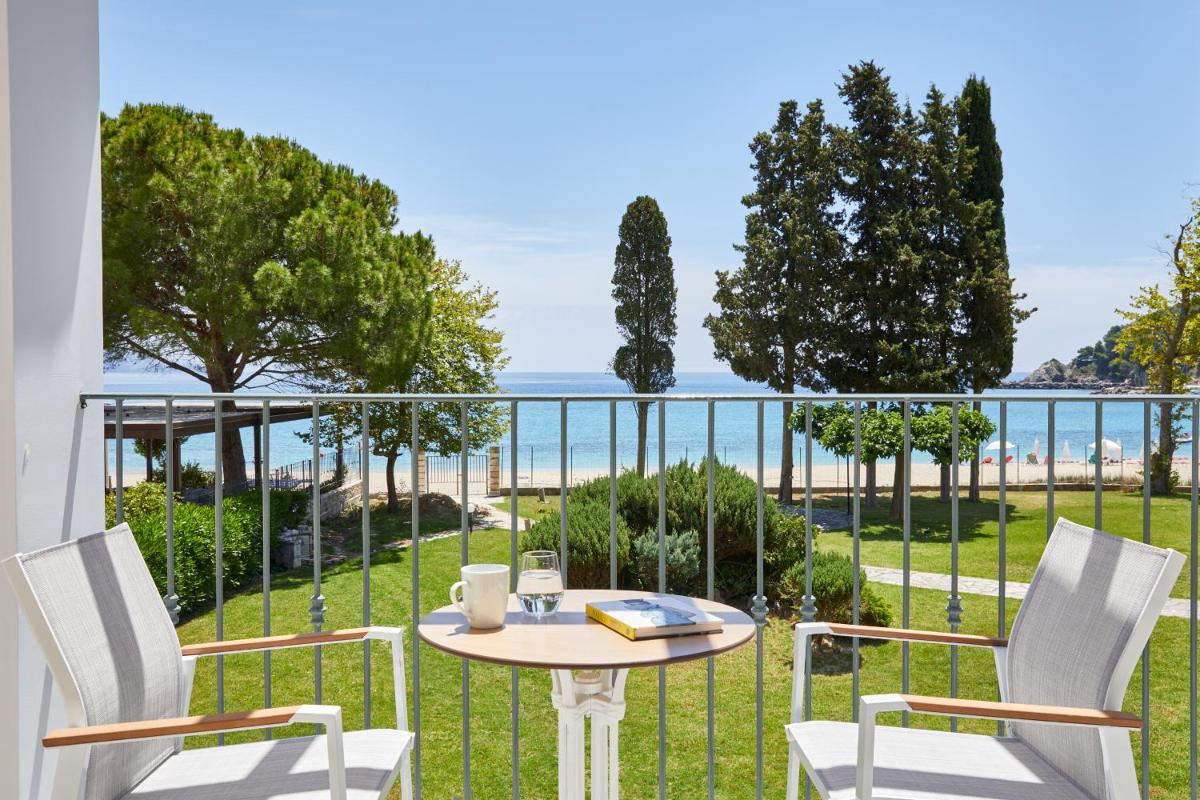 Parga Beach Resort - Housity