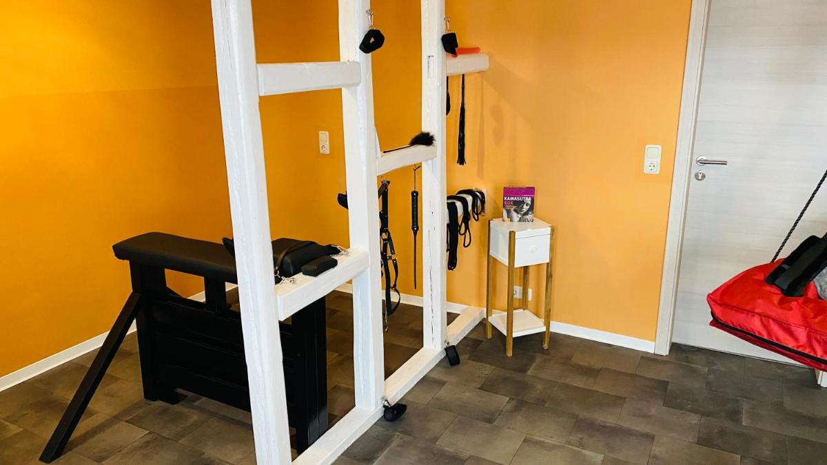 Erotik Zimmer Bdsm Liebesnest - Housity