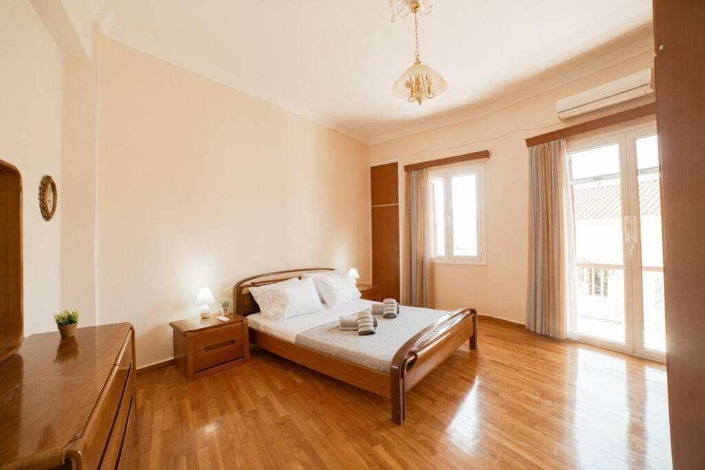 John's house under the Castle of Kalamata - Housity