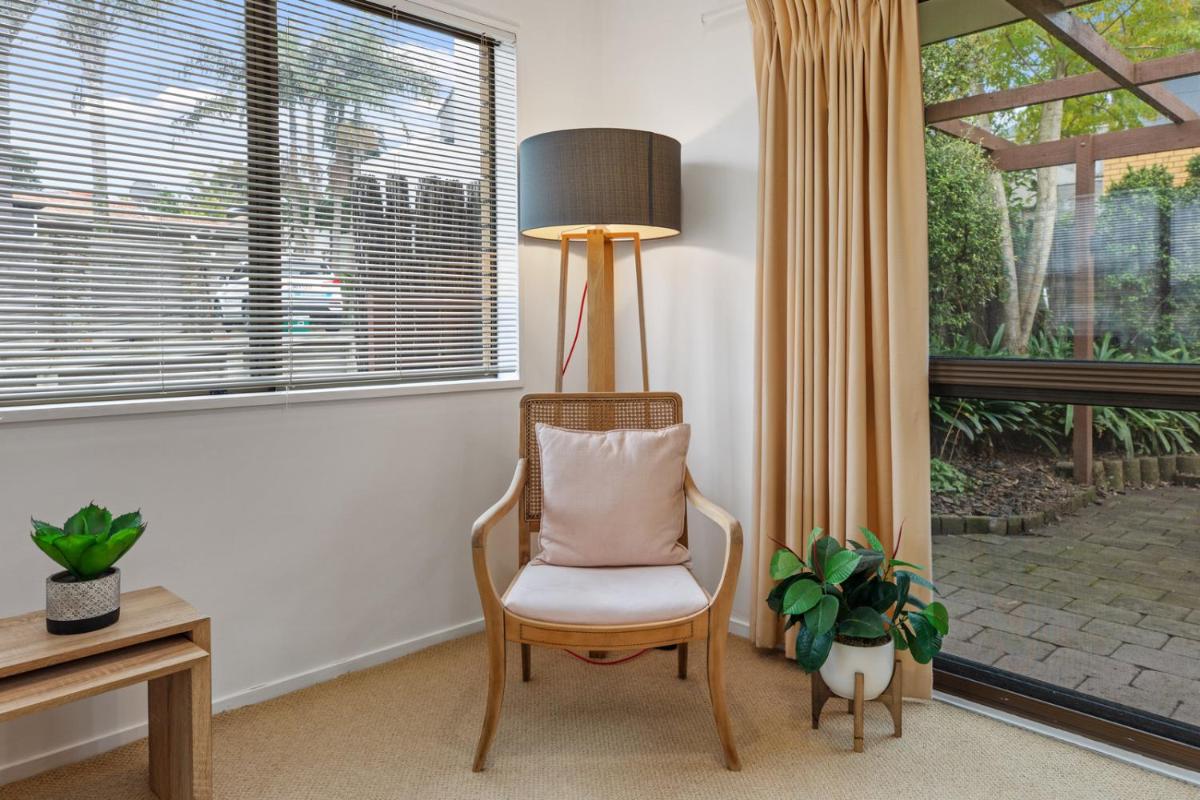 Valley Palms - Mt Maunganui Holiday Home - Housity