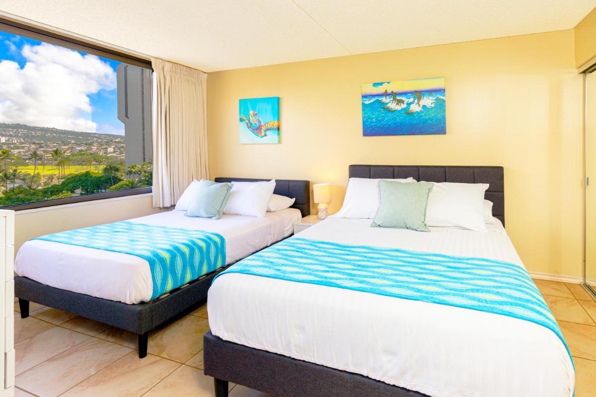 Waikiki Banyan 1 BR - Mountain Views & Parking - Housity