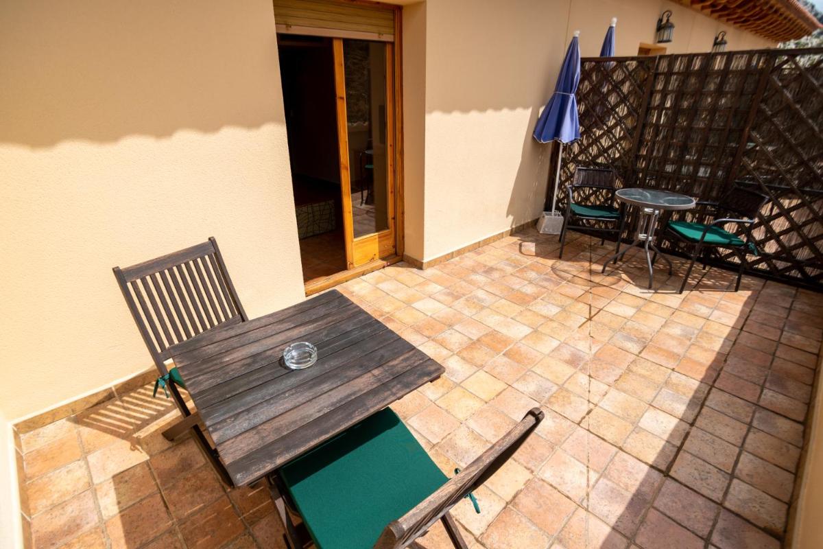 Un balcón o terraza de Hotel Castellote