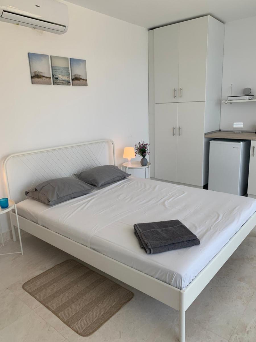 Caldera Blue - Housity