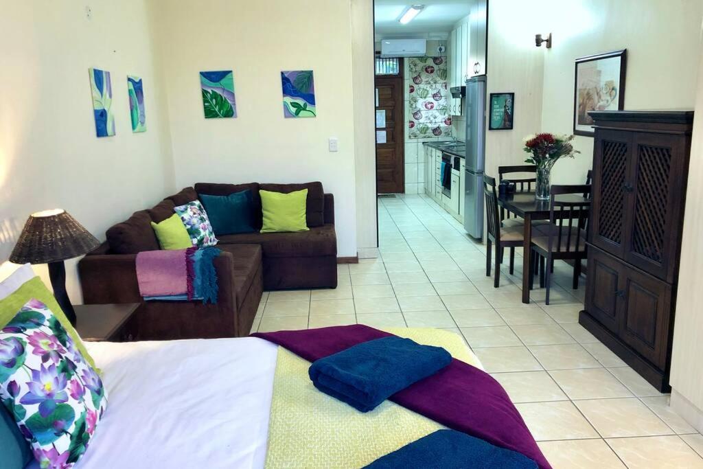 Ocean's 25 - Housity
