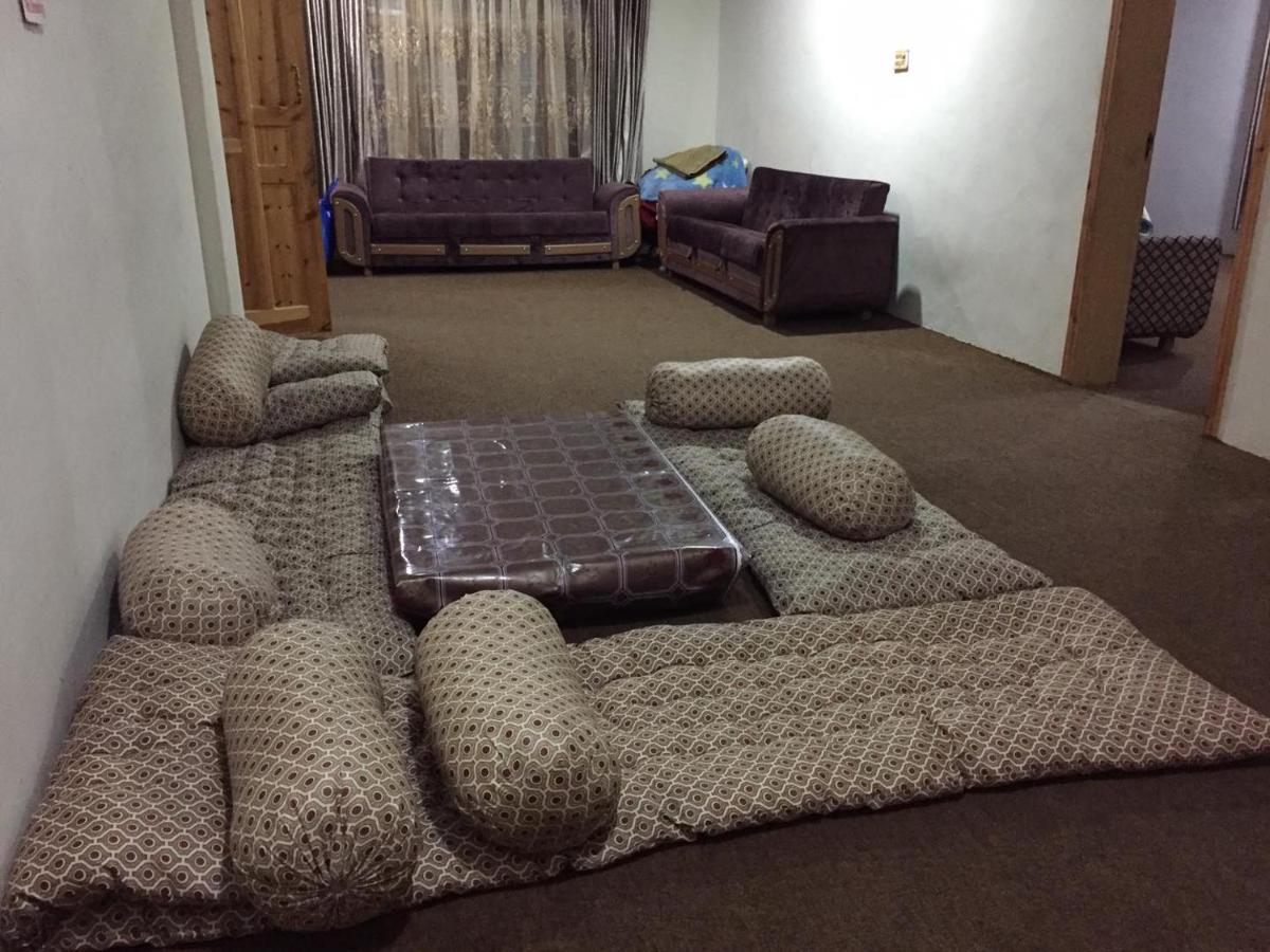 The Hunza Executive Resort & Huts - Housity