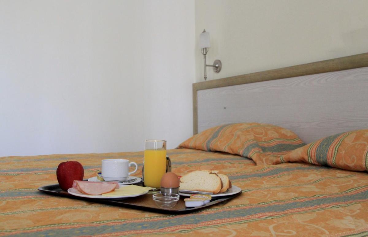 Hotel Platon - Housity
