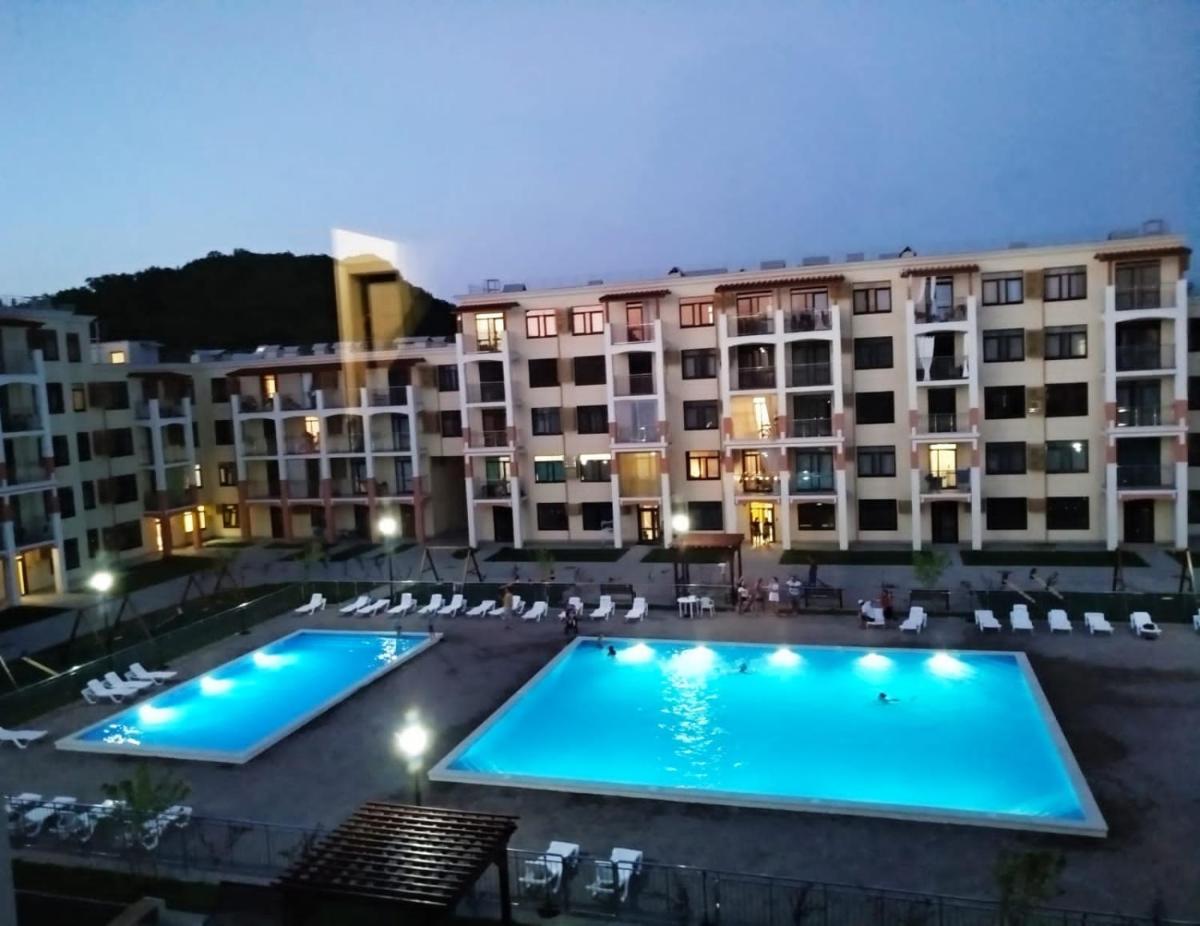Apartment sukko 2k more ozero i gory zhk holiday house - Housity