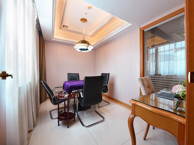 Vienna 3 Best Hotel Guangzhou South China Botanical Garden - Housity