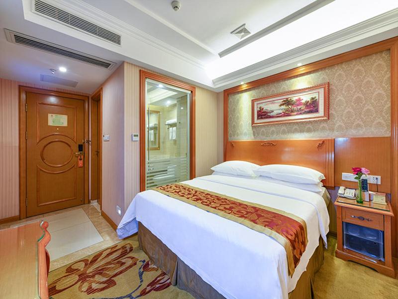 Vienna 3 Best Hotel Guangzhou South China Botanical Garden - Housity
