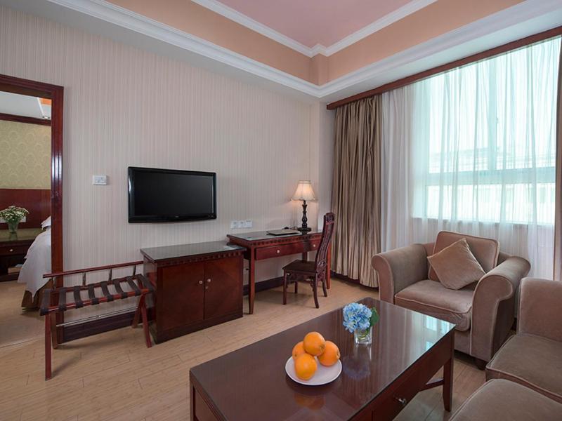 Vienna Hotel Nanchang Railway Staion - Housity
