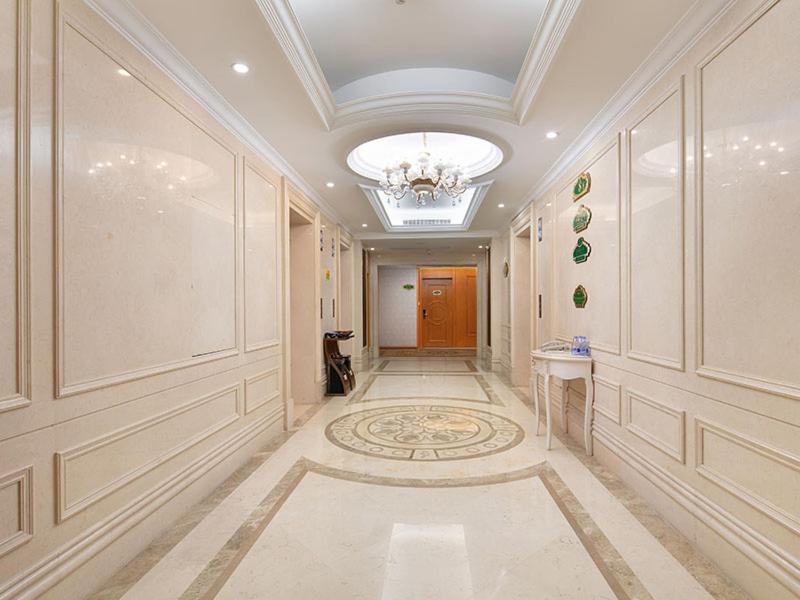 Vienna International Hotel Jiujiang Shili Street - Housity