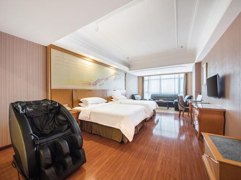 Vienna Hotel Hunan Hengyang Railway Station - Housity