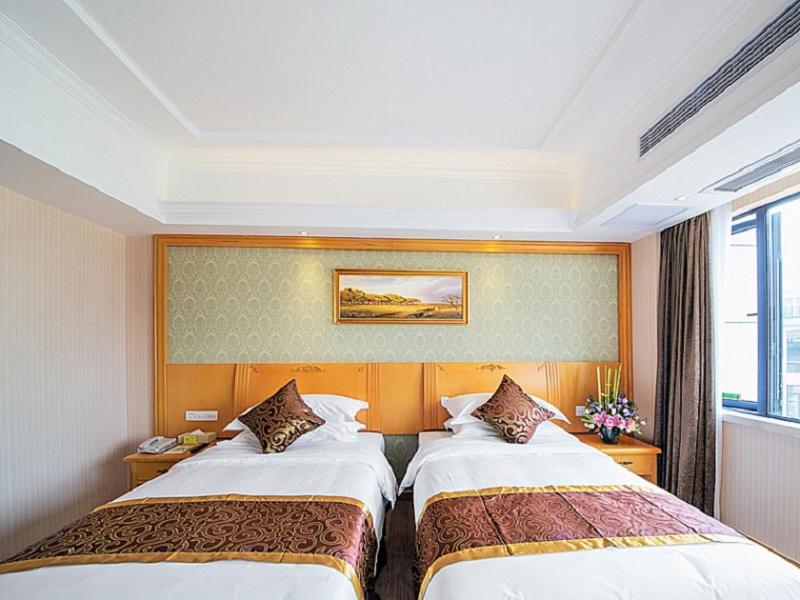 Vienna Hotel Guilin Wanfu Square - Housity