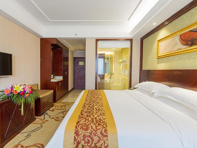 Vienna Hotel Guilin North Road - Housity