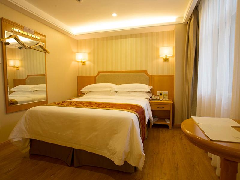 Vienna 3 Best Hotel Hubei Jingmen Huyaguan Avenue Changfa - Housity
