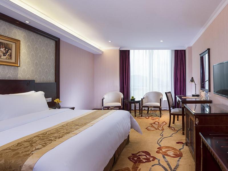 Vienna Hotel Dongguan Fenggang Yongsheng Street - Housity
