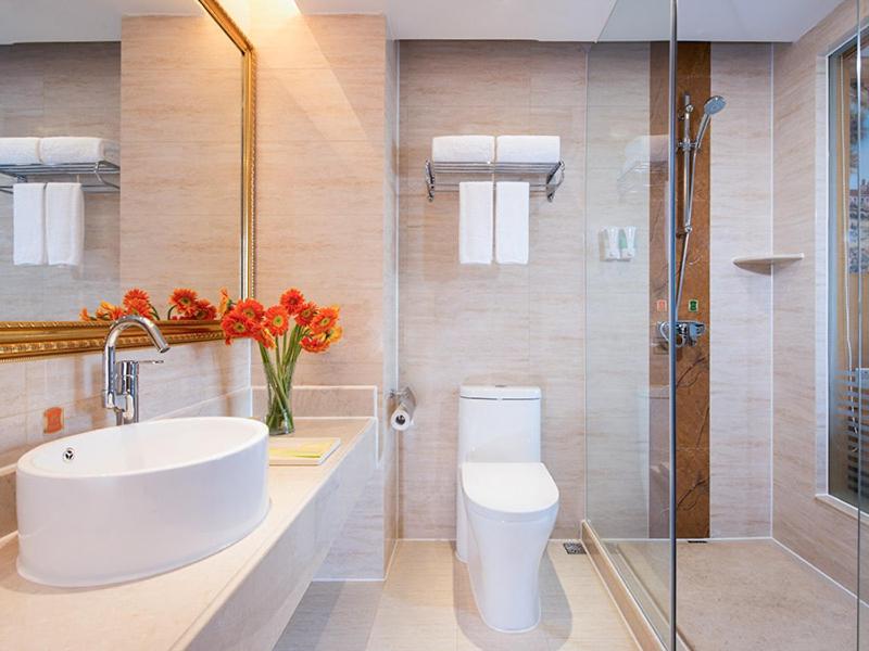 Vienna Hotel Dongguan Tangxia Garden Street - Housity