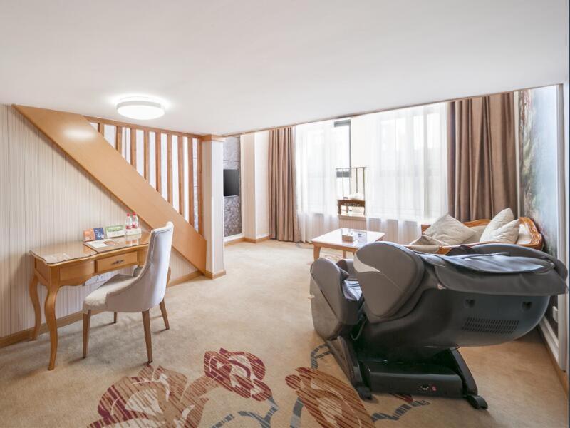 Vienna Hotel Jiangxi Changxiang Lake - Housity