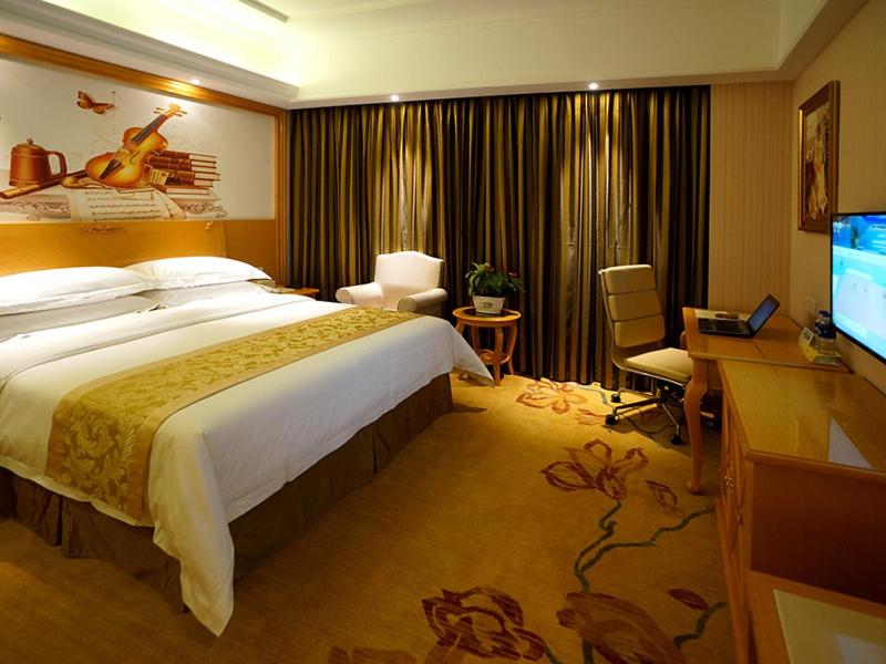 Vienna Hotel Shanghai Hongqiao National Exhibition Center Huaxin - Housity