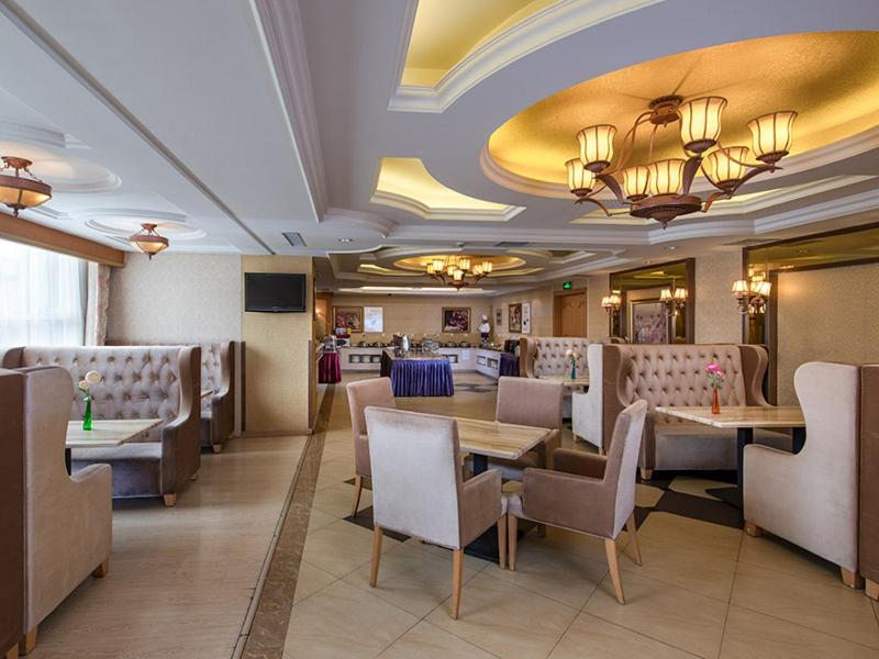 Suitetrails - Vienna International Hotel Shenyang Railway Station