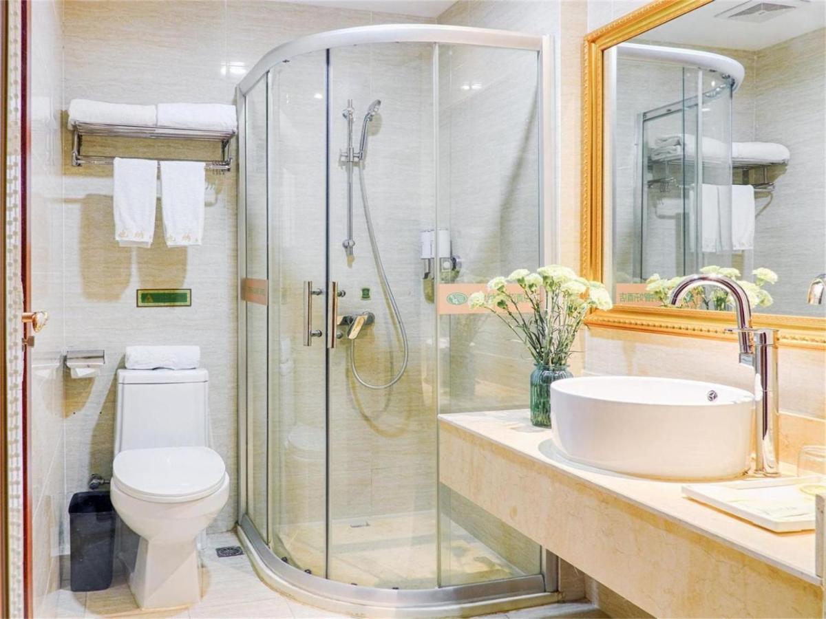 Vienna Hotel Jiefang East Road - Housity