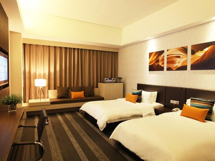Vienna International Hotel Changzhou Railway Station - Housity