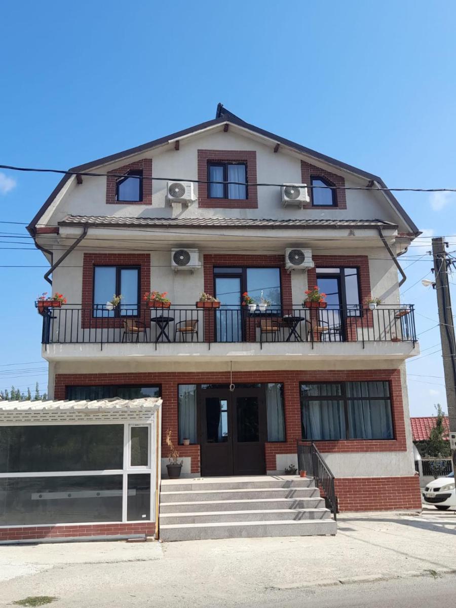 Casa Florea - Housity