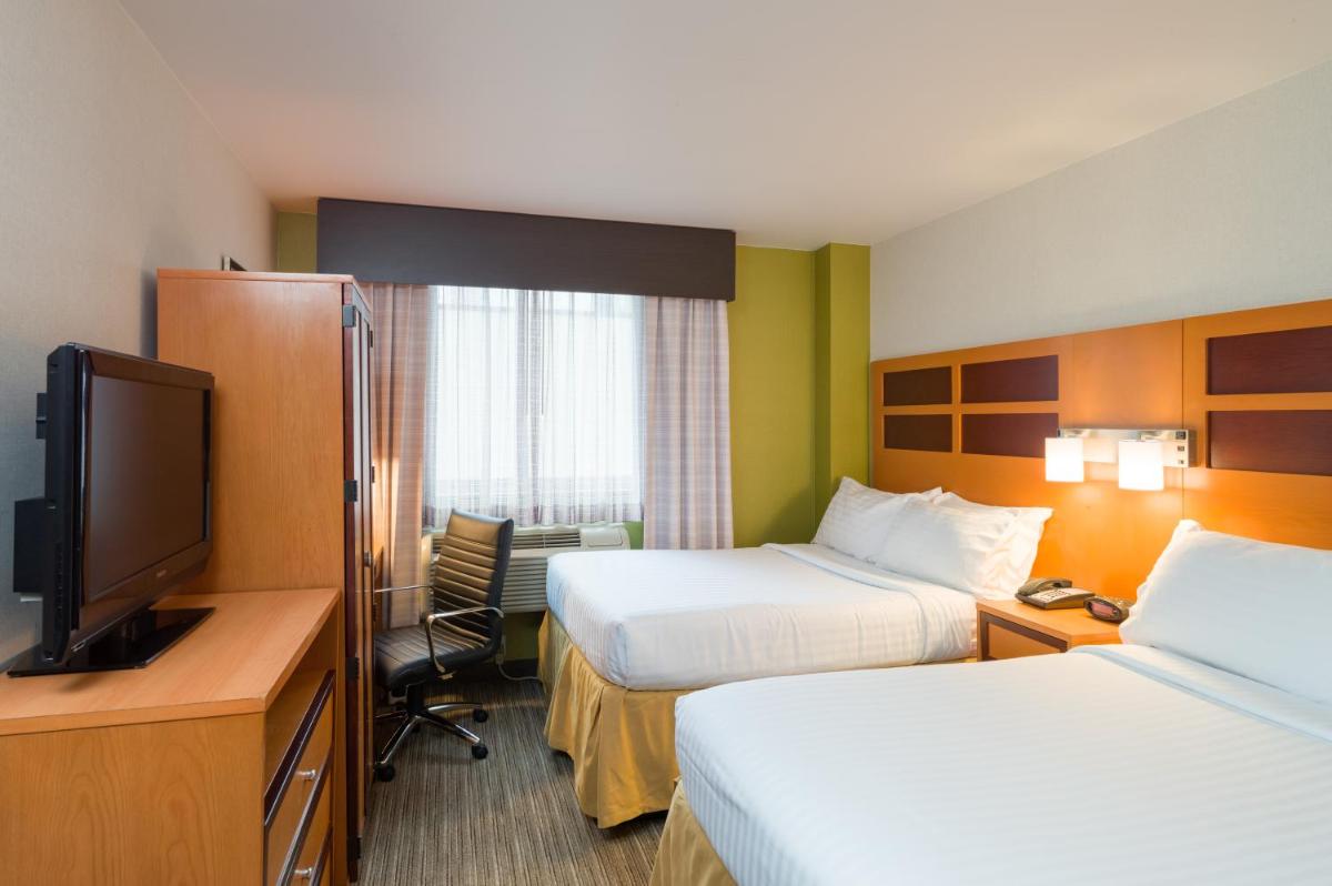 Holiday Inn Express - Times Square, an IHG Hotel - Housity