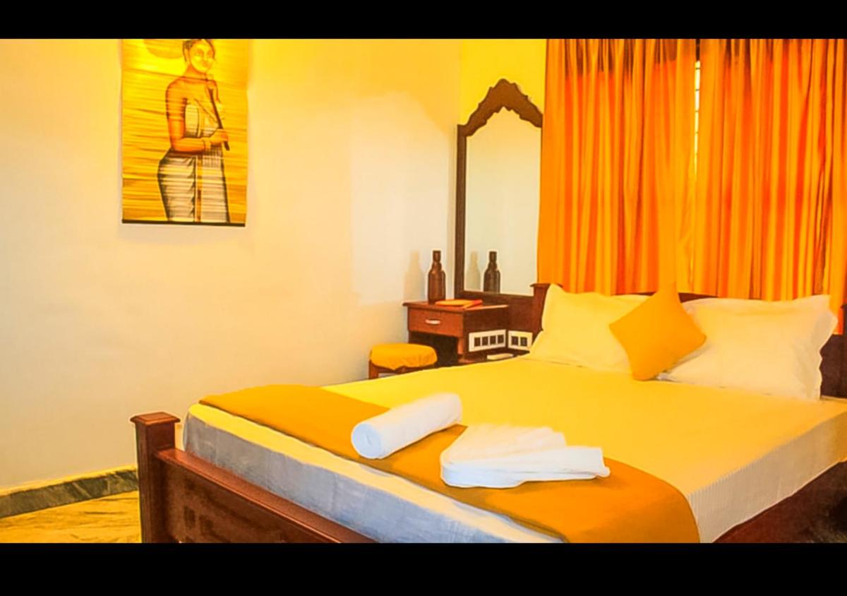 Shore Beach Homestay - Housity