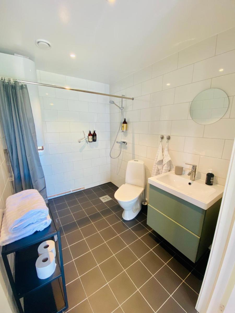 Enkegården Gårdshotell - Housity