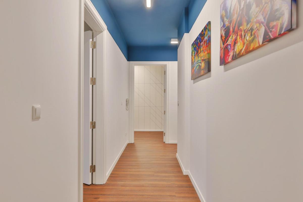 Benelux Hotel - Housity
