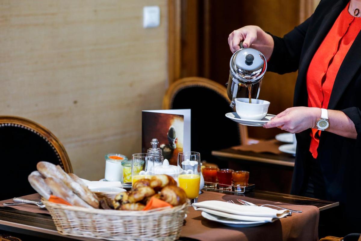 Auberge Saint Walfrid Hôtel Restaurant & Spa - Housity