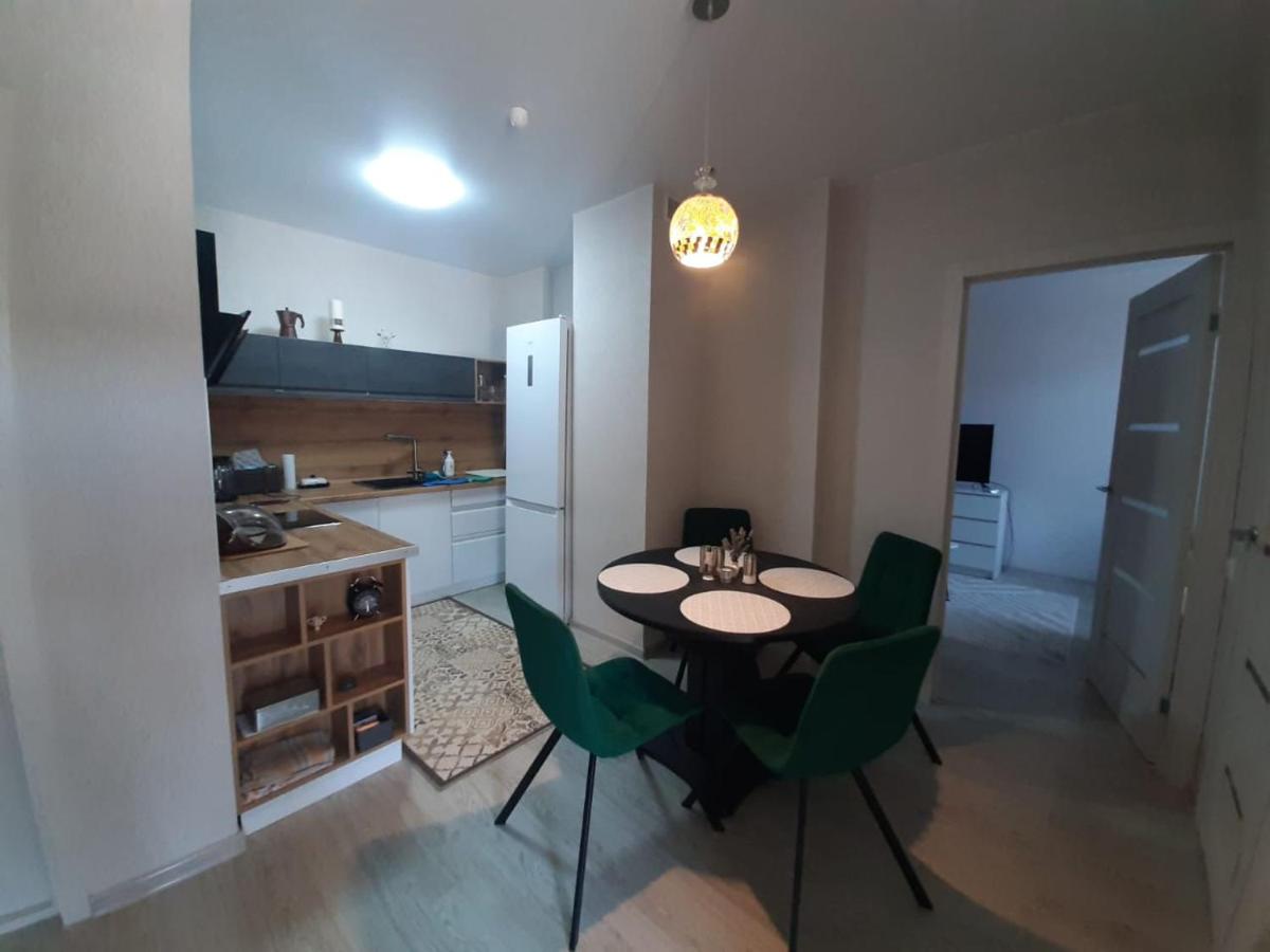 Apartment sukko 2k more ozero i gory zhk holiday house - Housity