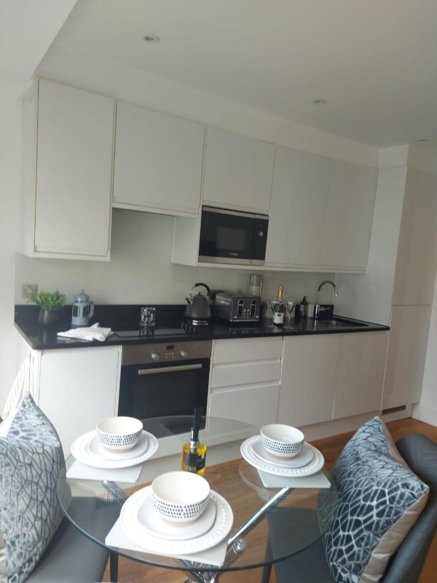 Green Dragon House - Housity