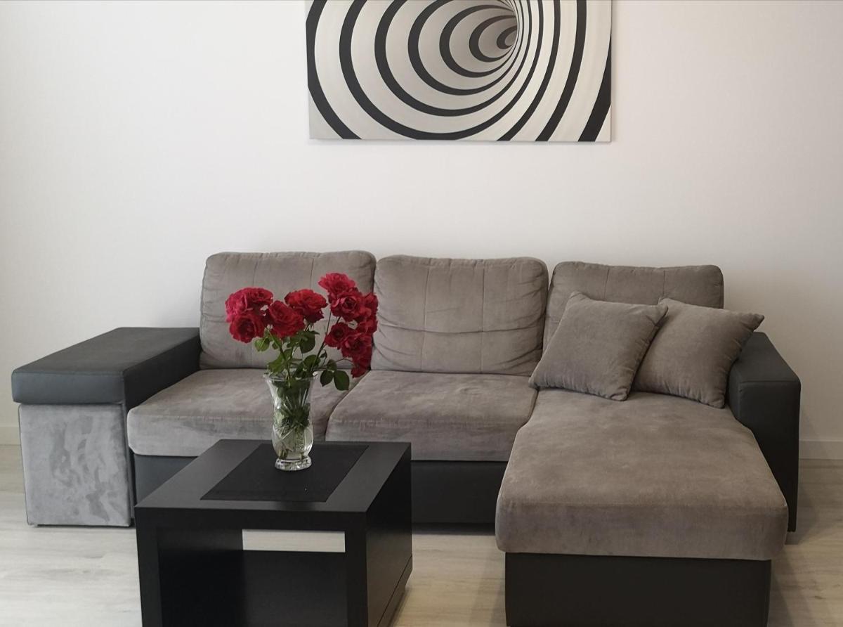 Apartament na Malczewskiego - Housity